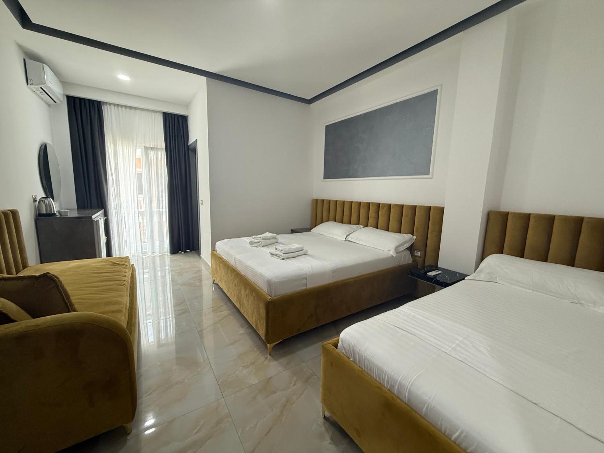 Hotel Leodori 1 Shëngjin Eksteriør bilde