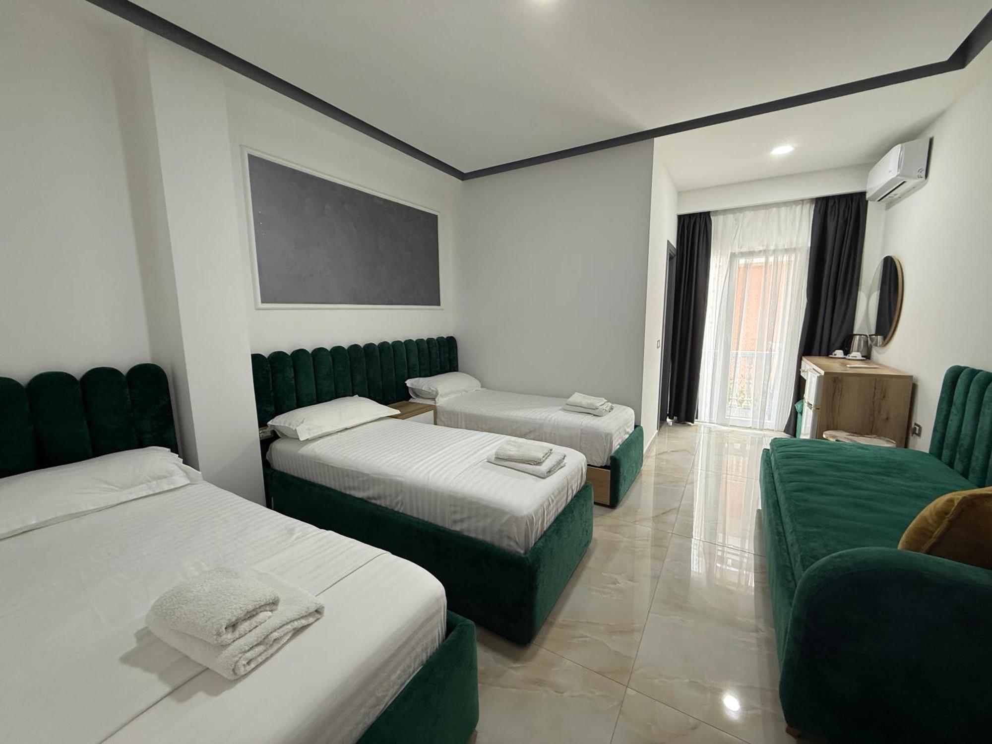 Hotel Leodori 1 Shëngjin Eksteriør bilde